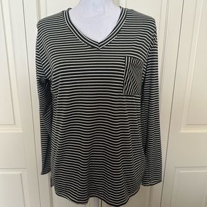 Boutique brand long sleeve stripe top—-BUTTERY SOFT!